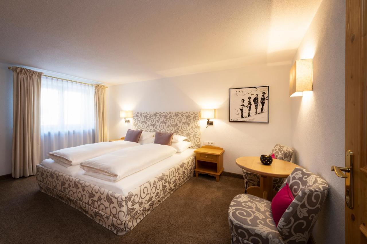 Hotel Garni Edelweiss ليش ام ارلبرغ المظهر الخارجي الصورة